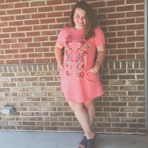 Meet Marcia🌿 - Picture 1 of 1